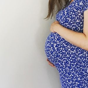 Super comfortable floral maternity dress